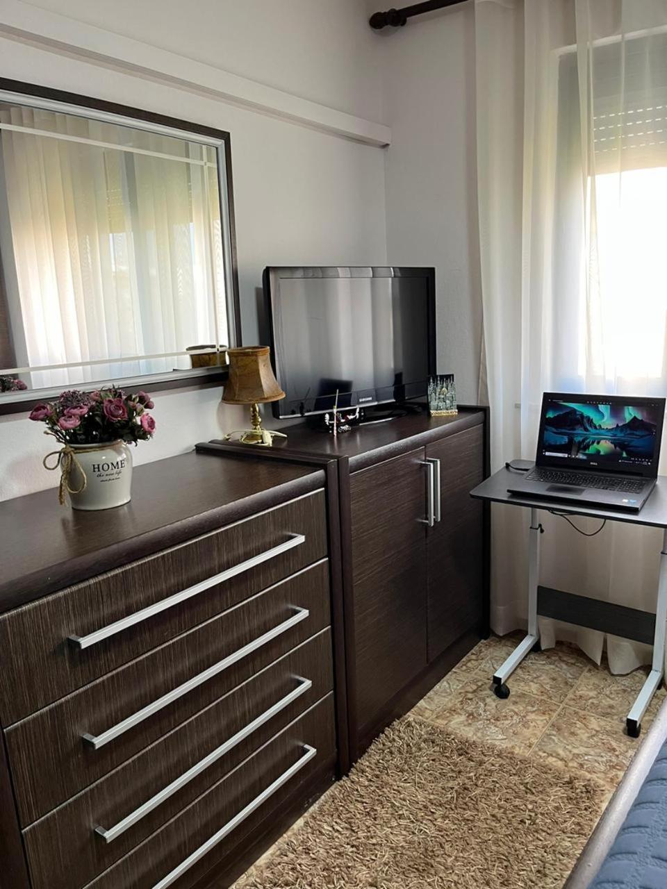 Tirana Center Tourist Apartment Eksteriør billede